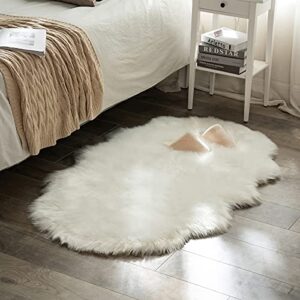 MIULEE Luxury Soft Fluffy Area Rug 3x5 Feet, Faux Fur Sheepskin Rug Decorative Plush Shaggy Carpet for Christmas Decor Bedside Sofa Floor Nursery, White - Image 2