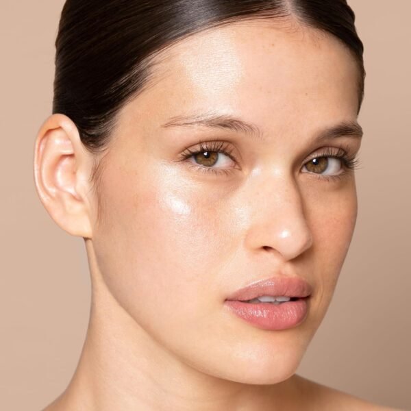 Jouer Luminizing Glow Drops for Face, Dewy Serum for Glowing Skin, 7% Niacinamide, Hyaluronic Acid, & Glycerin, 1 fl oz - Image 6